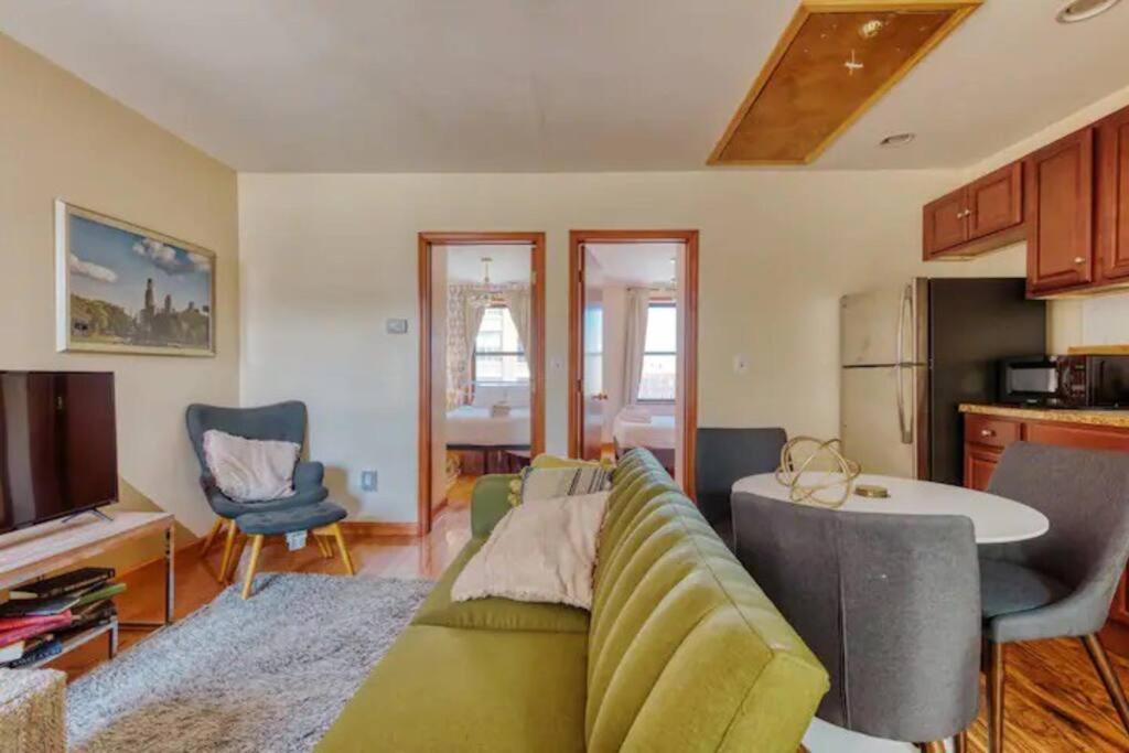2 Bedroom Gem Near Center City! W/ Car Opt Apartment Philadelphia